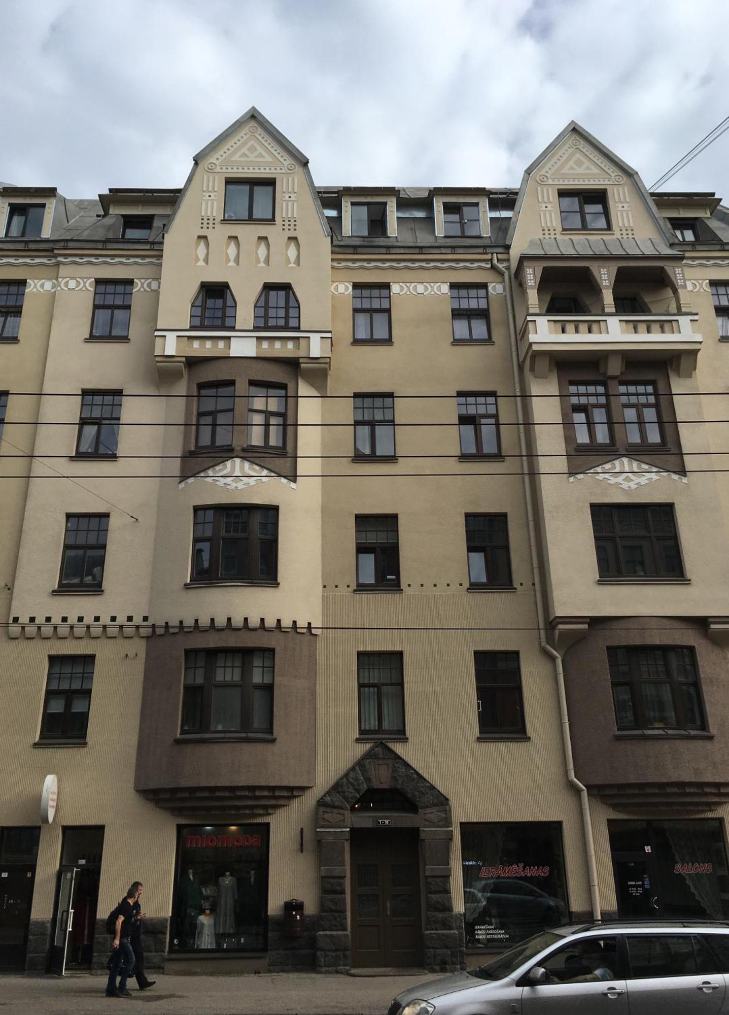 Stylish And Cozy In Center Lägenhet